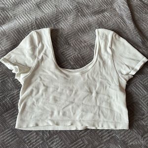 Seamless white crop top
